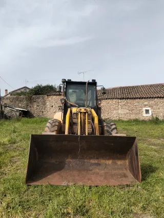 Retroexcavadora Fermec 965