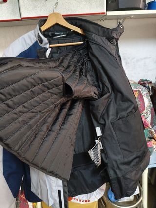 Chaqueta y pantalón moto
