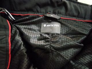 Chaqueta y pantalón moto