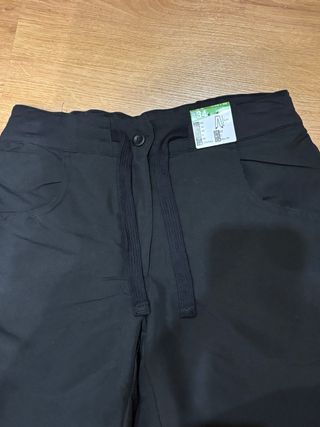 Pantalón Quechua negro nieve sin estrenar