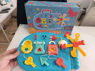 Juego de actividades Akokie