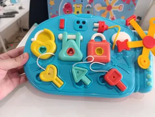 Juego de actividades Akokie