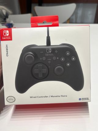 Mando HORI HORIPAD Wired Controller Switch