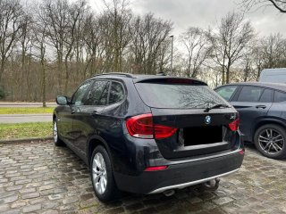 BMW X1 2011