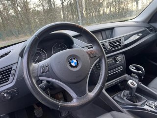 BMW X1 2011