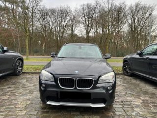 BMW X1 2011