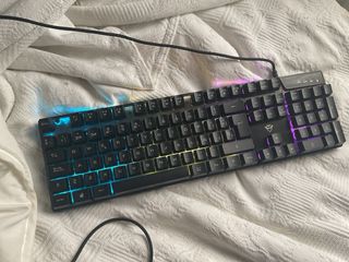 Teclado y Ratón Gaming Negro