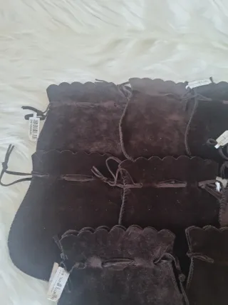 Otto sacchetti Bristol in velluto marrone