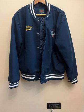 Chaqueta estilo beisbolera de Stranger Things