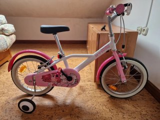 Bicicleta infantil niña