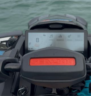 Moto de agua Sea-Doo RXP 2026 (325cv)