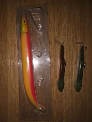 Señuelos / vinilos Black Minnow