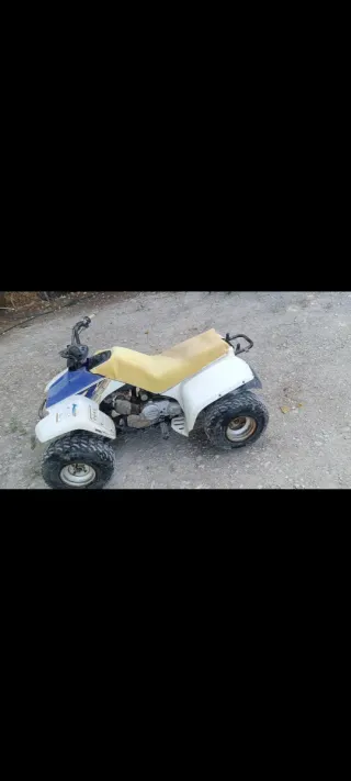 Quad Yamaha 80 marchas semiautomática
