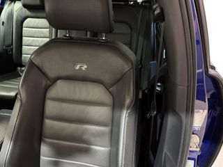 Volkswagen Golf R 300cv 2019 unico en españa!!!