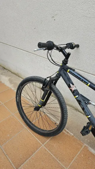 Bicicleta Montaña Doble Suspensión Negra