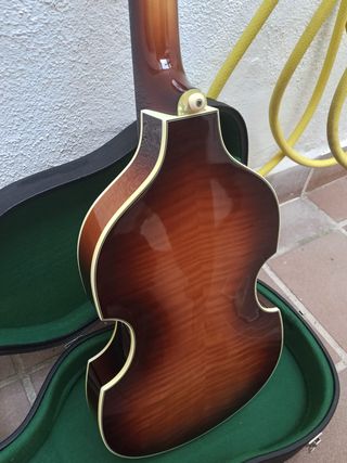 Bajo Höfner Violin 500/1 '63 FL Fretless GERMANY