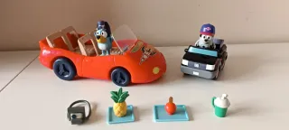 Pack Bluey diferentes vehículos y edificios