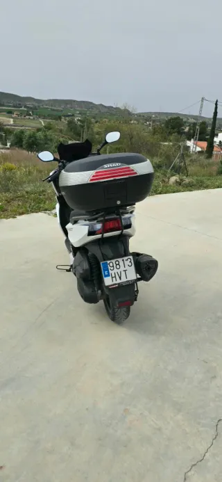 Kymco Kxct 300i Maxi Scooter Blanca