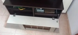 Mueble TV moderno y television