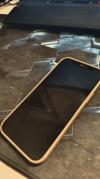 iPhone 12 Pro Dorado