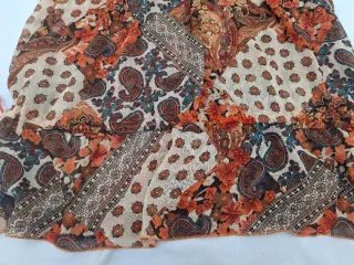 Blusa Estampada Mujer T L. Medidas en descripción