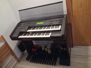 Teclado Yamaha Electone