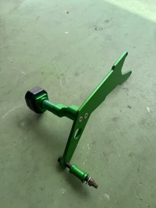 Pelacrash Kawasaki Derecho Verde