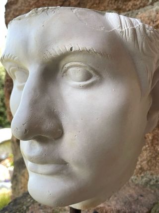 Rostro de Bruto - Escultura Clásica en Escayola