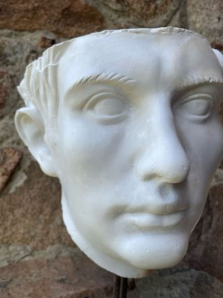 Rostro de Bruto - Escultura Clásica en Escayola