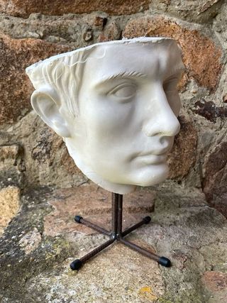 Rostro de Bruto - Escultura Clásica en Escayola