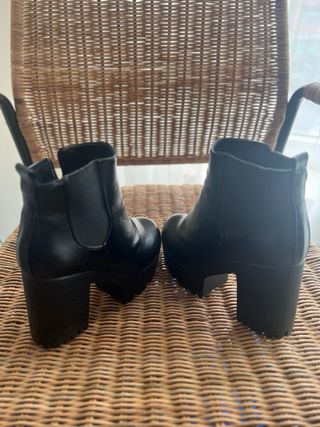Botines negros plataforma tacón