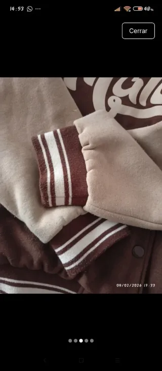 Chaqueta Bomber de Bershka estilo universitario XS