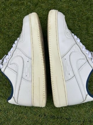 Nike Air Force 1 Blanco y Rojo