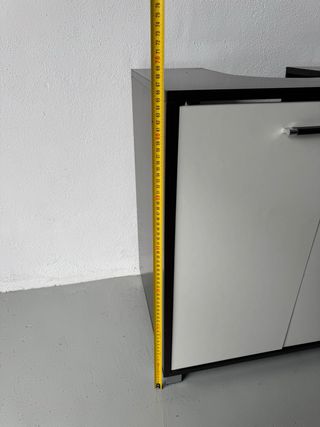 Mueble de baño con 2 puertas