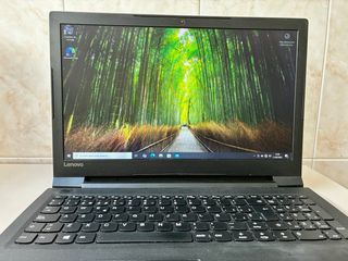 Portátil Lenovo V110-15ISK de 15.6” con cargador