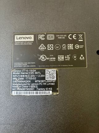 Portátil Lenovo V110-15ISK de 15.6” con cargador