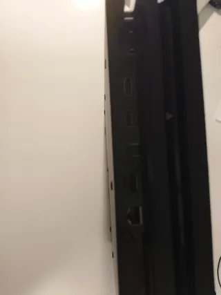 Consola PS4 Pro Negra + Cables y Mando