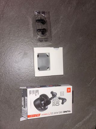 Auriculares JBL Tune Beam 2 Negro