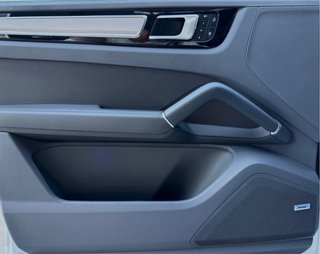 Porsche Cayenne Coupe E-Hybrid 2023