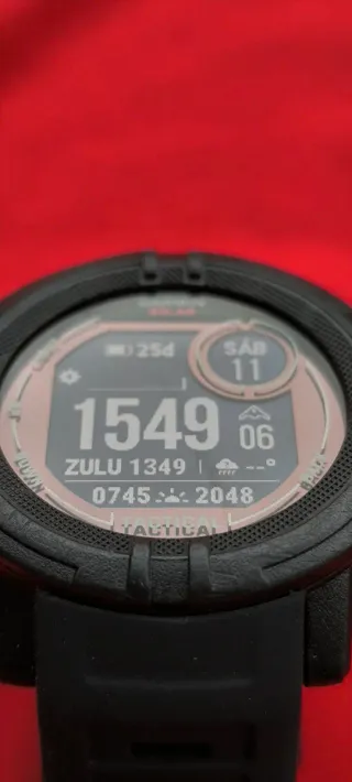 Garmin Instinct 2 Tactical Solar Negro