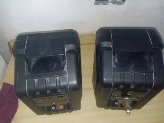 Pareja de altavoces JBL Control CM52