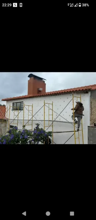 Estoy buscando trabajo, soy albañil.