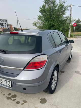 Opel Astra 2006