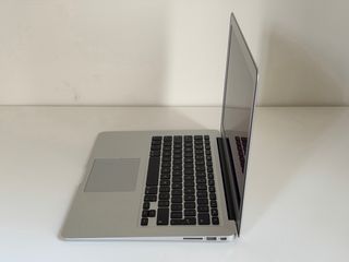 Apple MacBook Air (A1466) - 8GB RAM Plata - 2017