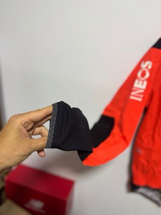 EXCLUSIVA CHAQUETA EXO TEAM INEOS 2026