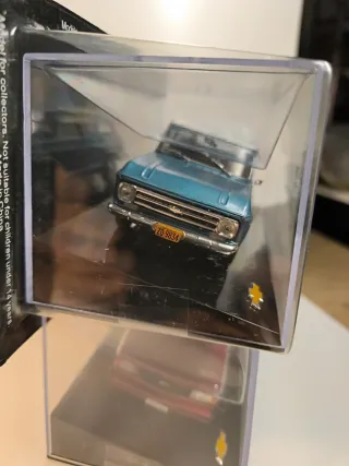 Coches a escala 1:43 (Fiat, Chevrolet)