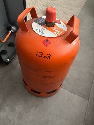 Estufa Gas Butano Orbegozo Negra