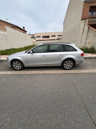 Audi A4 2011 280km precio negociable