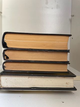Lote de 4 libros historia/ficción