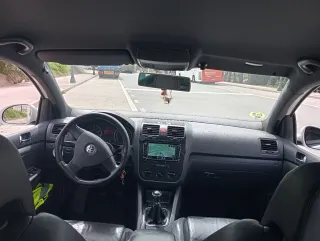 Volkswagen Golf 2005